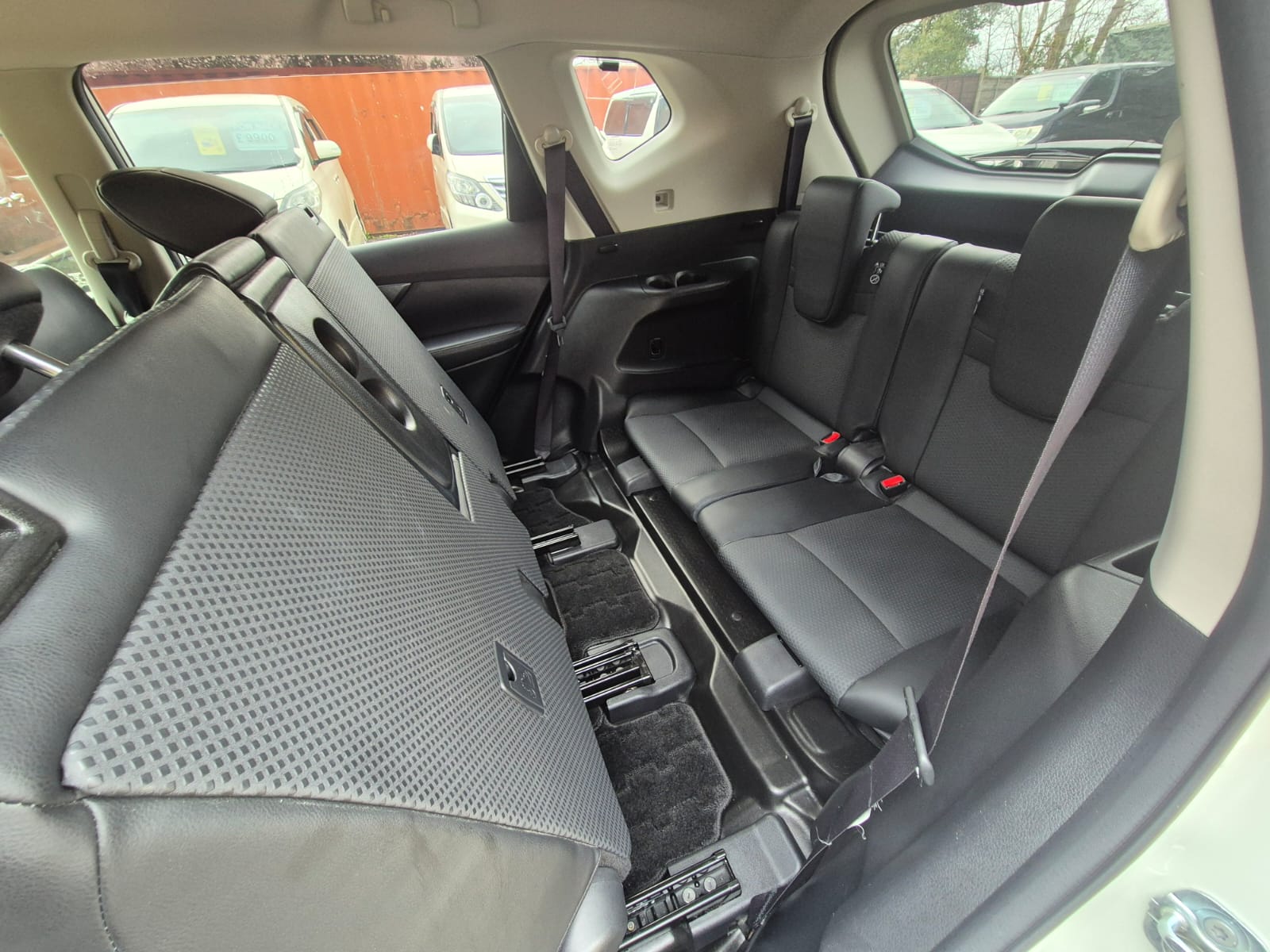 NISSAN X-TRAIL 2016 PETROL AUTOMATIC