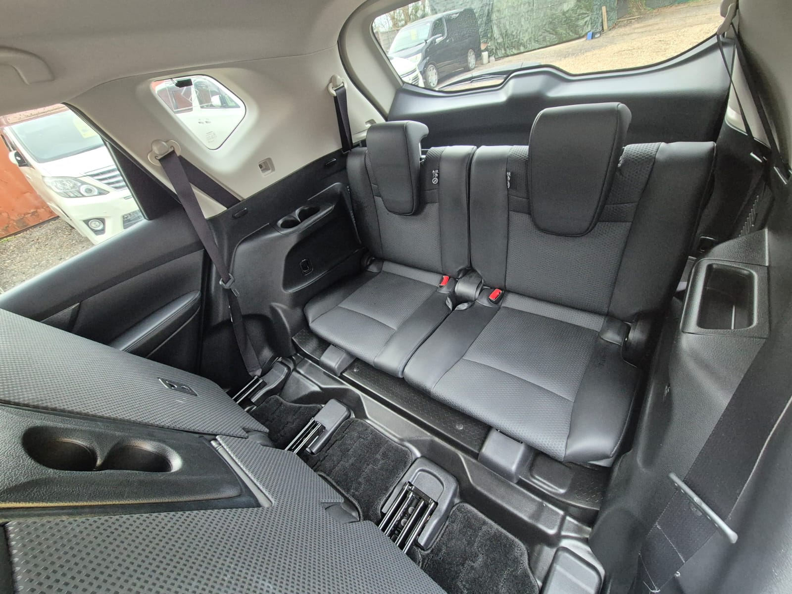 NISSAN X-TRAIL 2016 PETROL AUTOMATIC