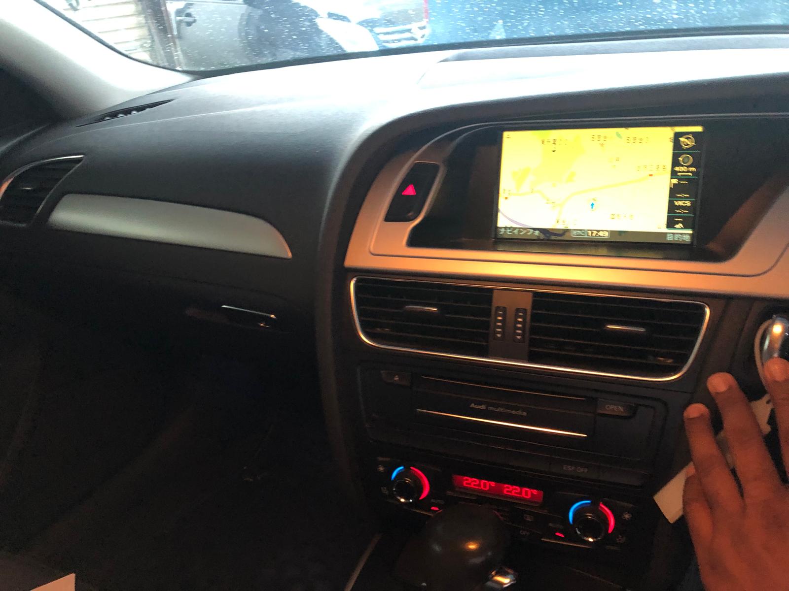 AUDI A4 PETROL AUTOMATIC 2010