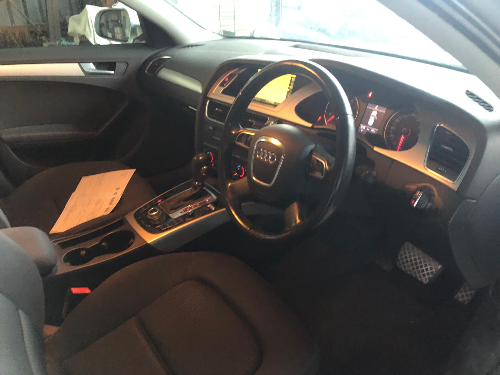 AUDI A4 PETROL AUTOMATIC 2010