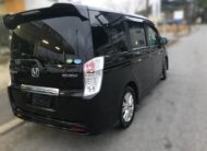 HONDA STEPWAGON SPADA 2010