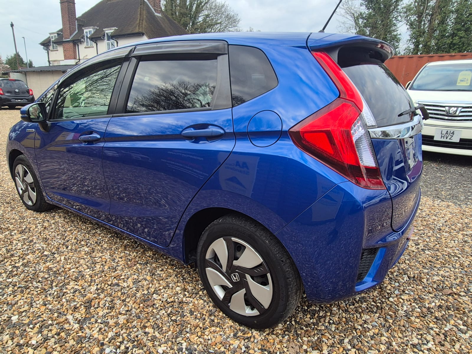 HONDA JAZZ HYBRID 2015