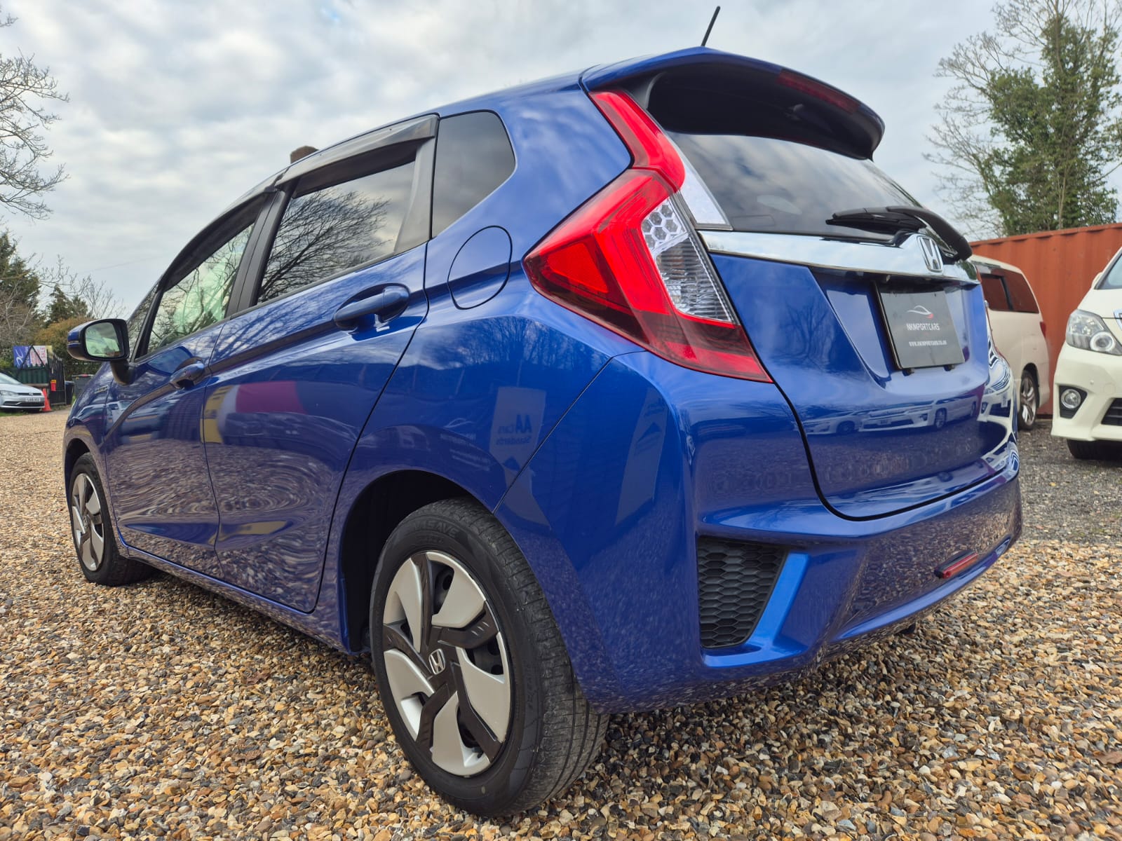 HONDA JAZZ HYBRID 2015