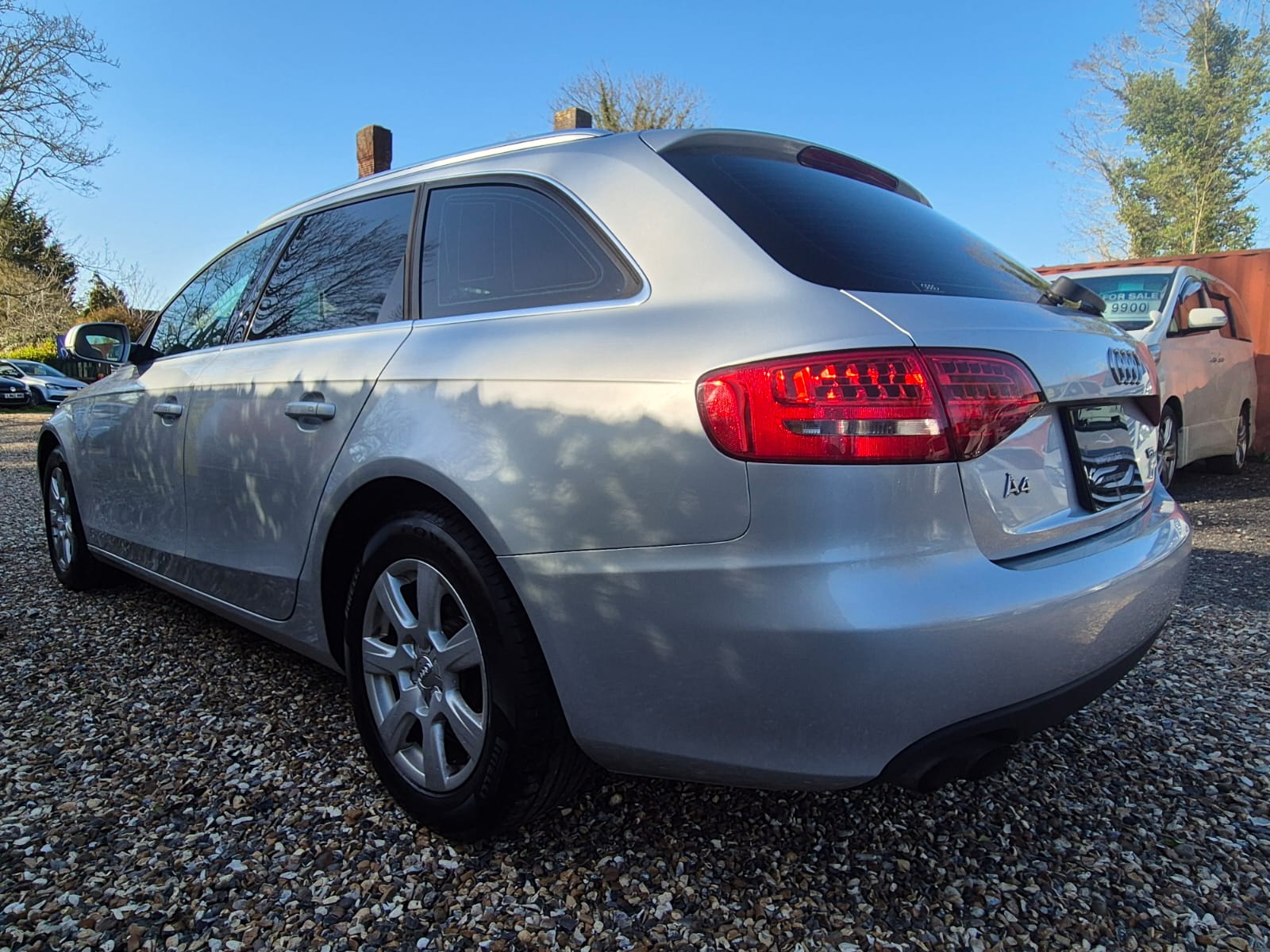 AUDI A4 PETROL AUTOMATIC 2010