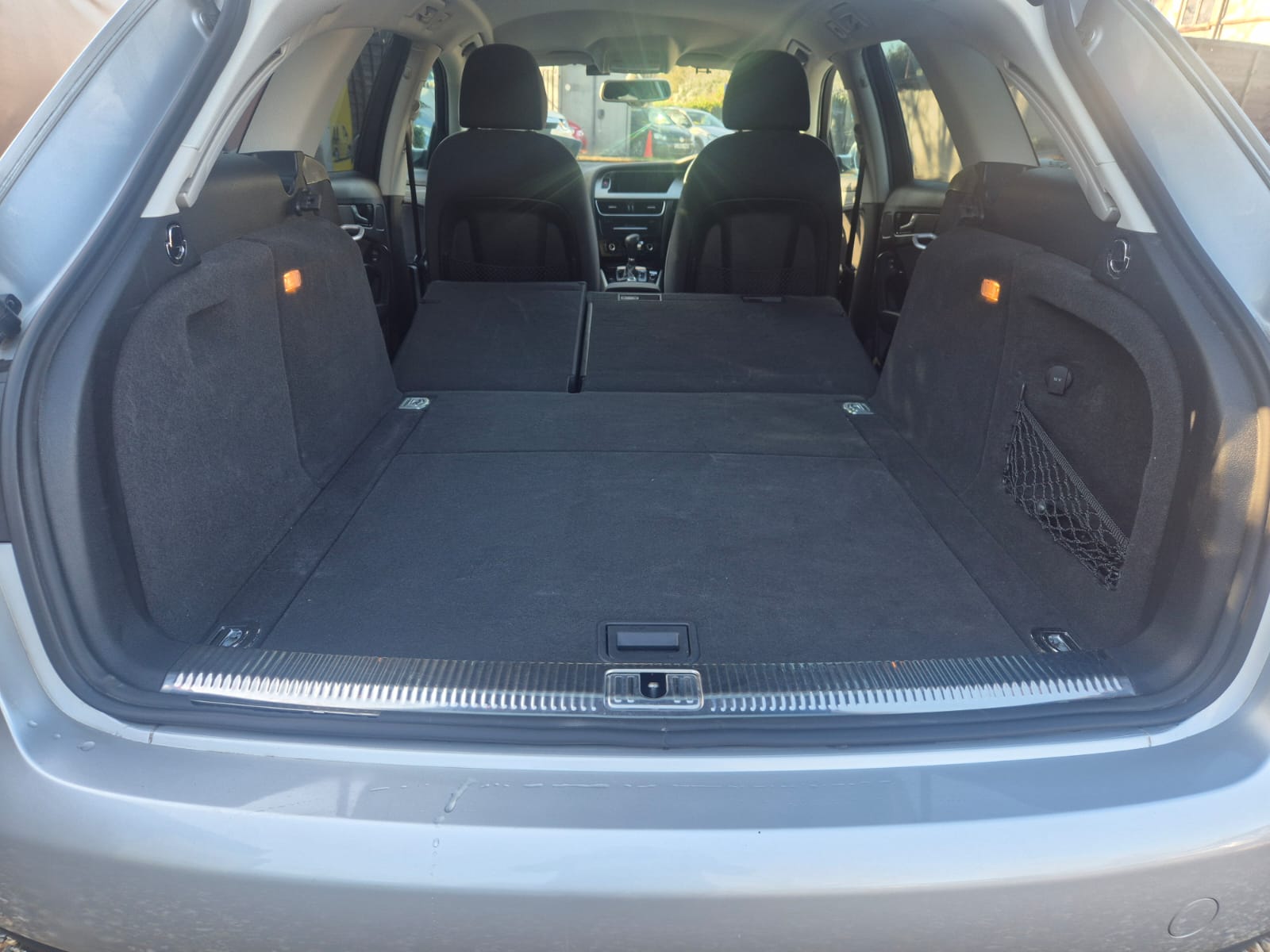 AUDI A4 PETROL AUTOMATIC 2010