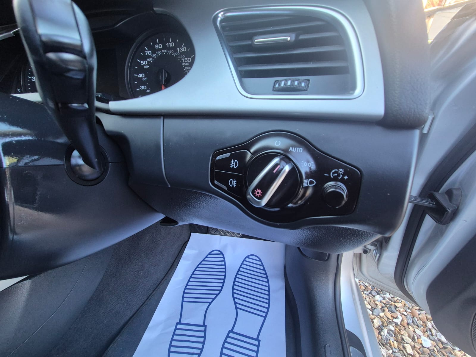 AUDI A4 PETROL AUTOMATIC 2010