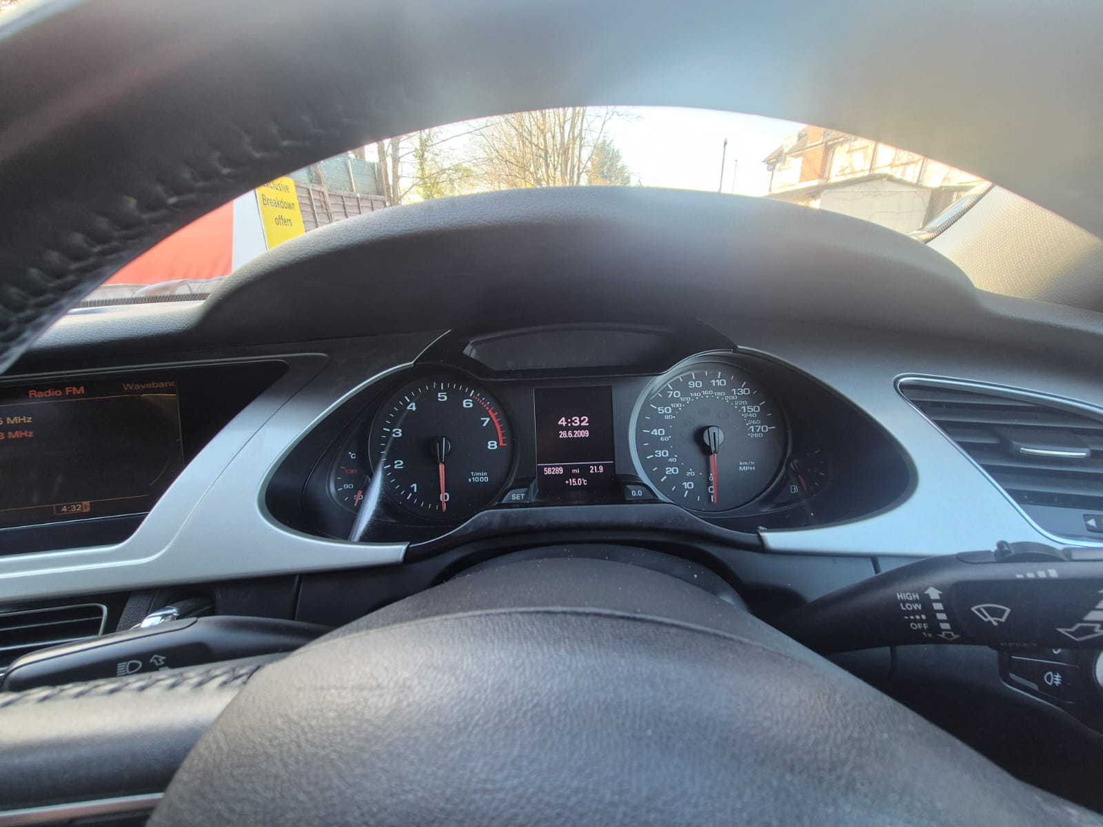 AUDI A4 PETROL AUTOMATIC 2010