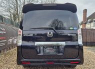 HONDA STEPWAGON SPADA 2010