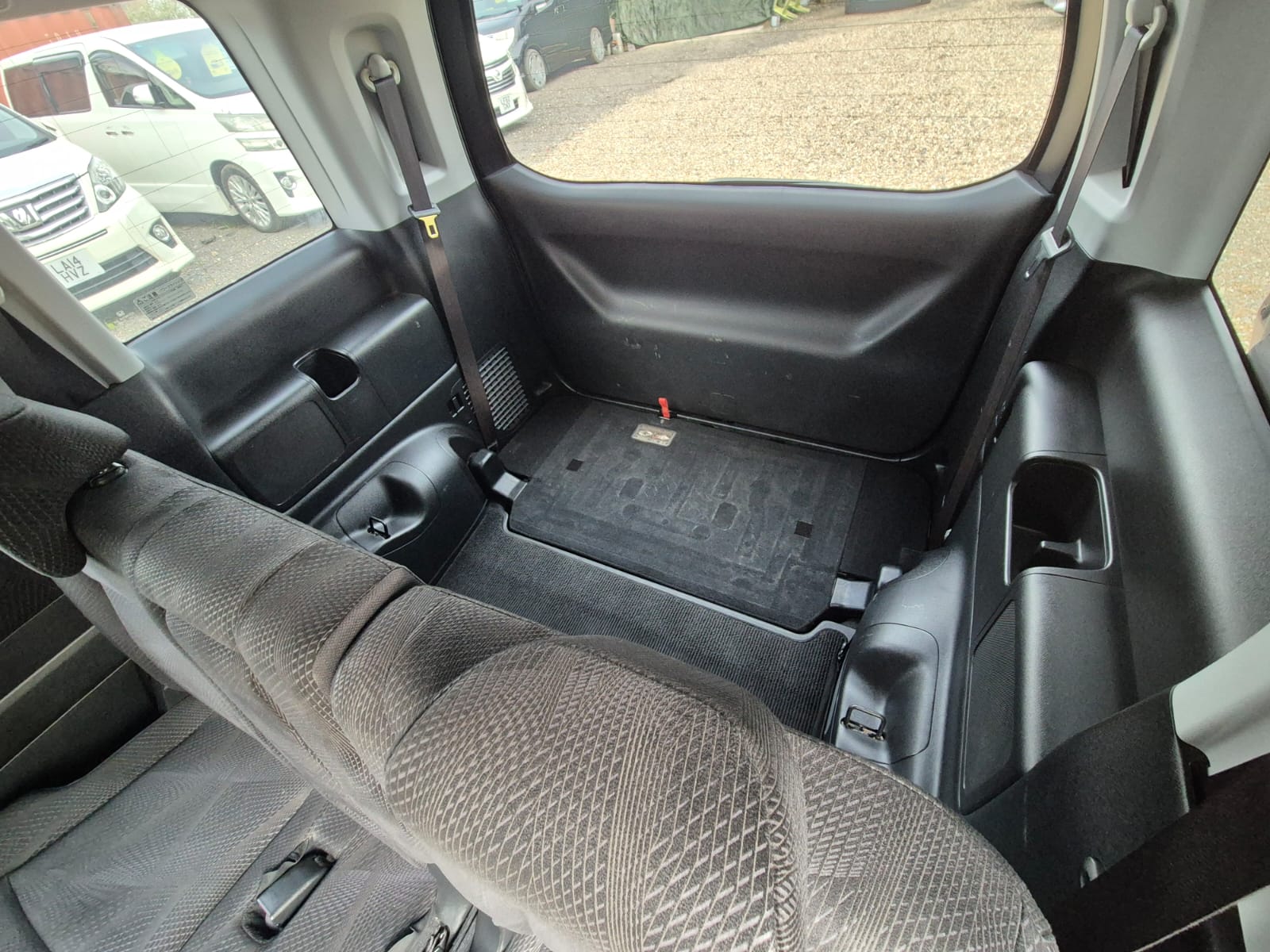 HONDA STEPWAGON SPADA 2010