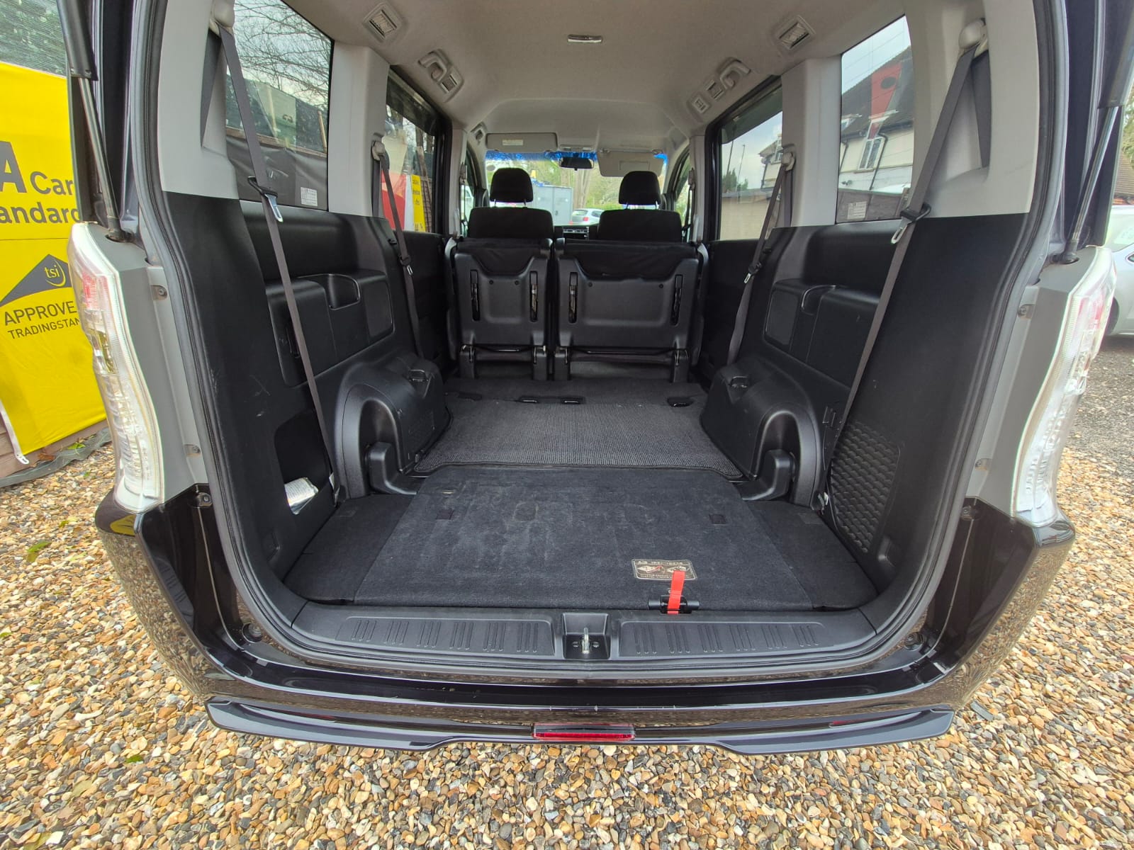 HONDA STEPWAGON SPADA 2010