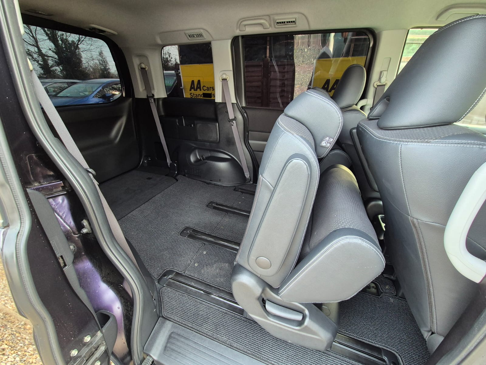 HONDA STEPWAGON SPADA 2013