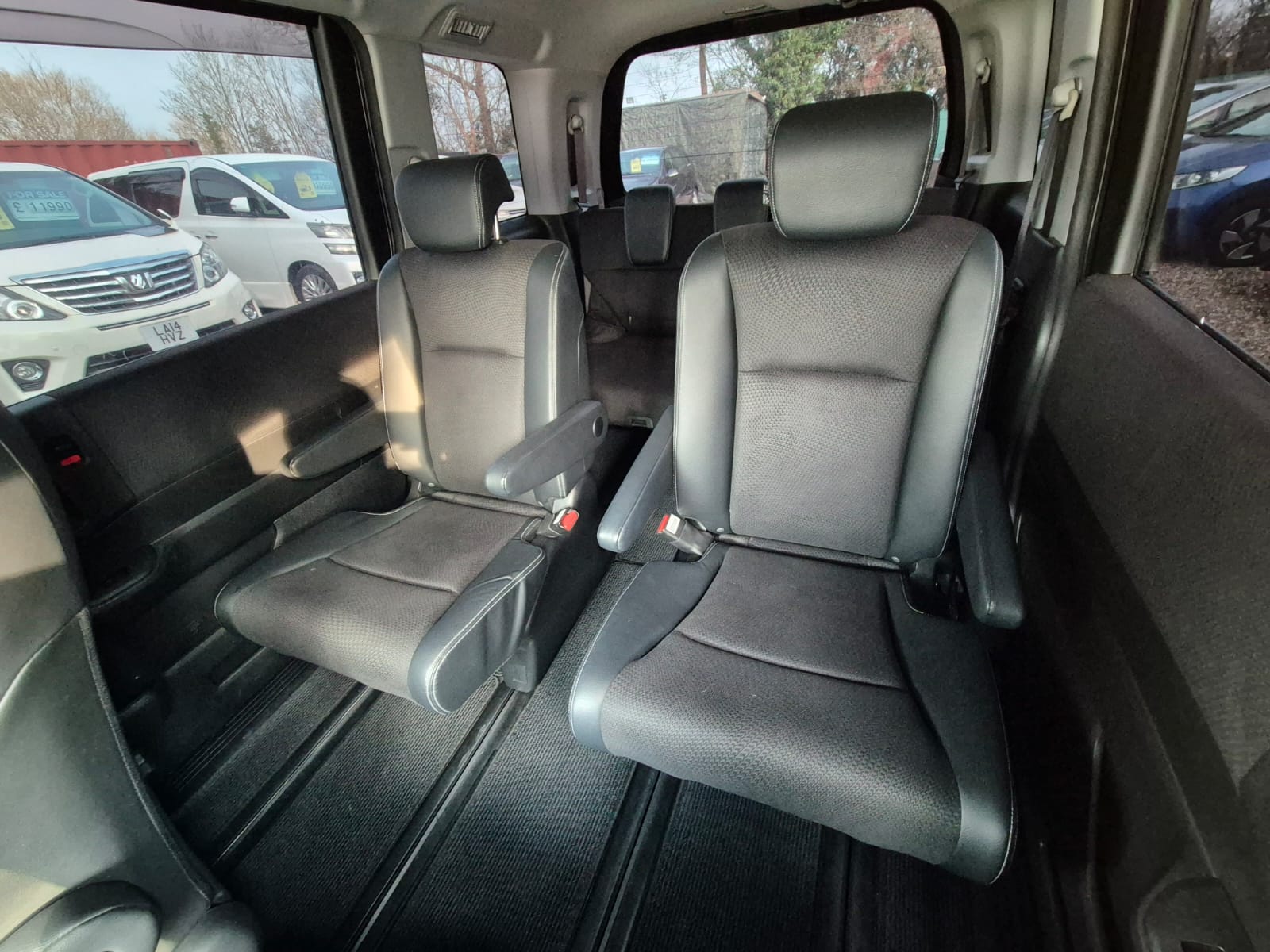 HONDA STEPWAGON SPADA 2013