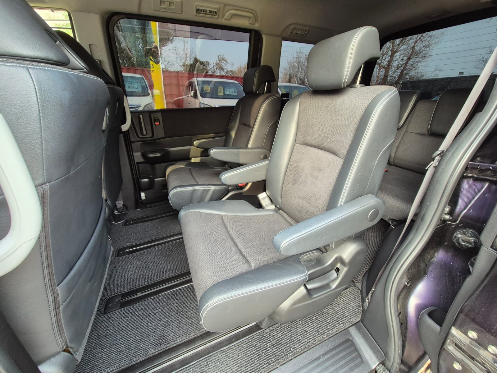 HONDA STEPWAGON SPADA 2013