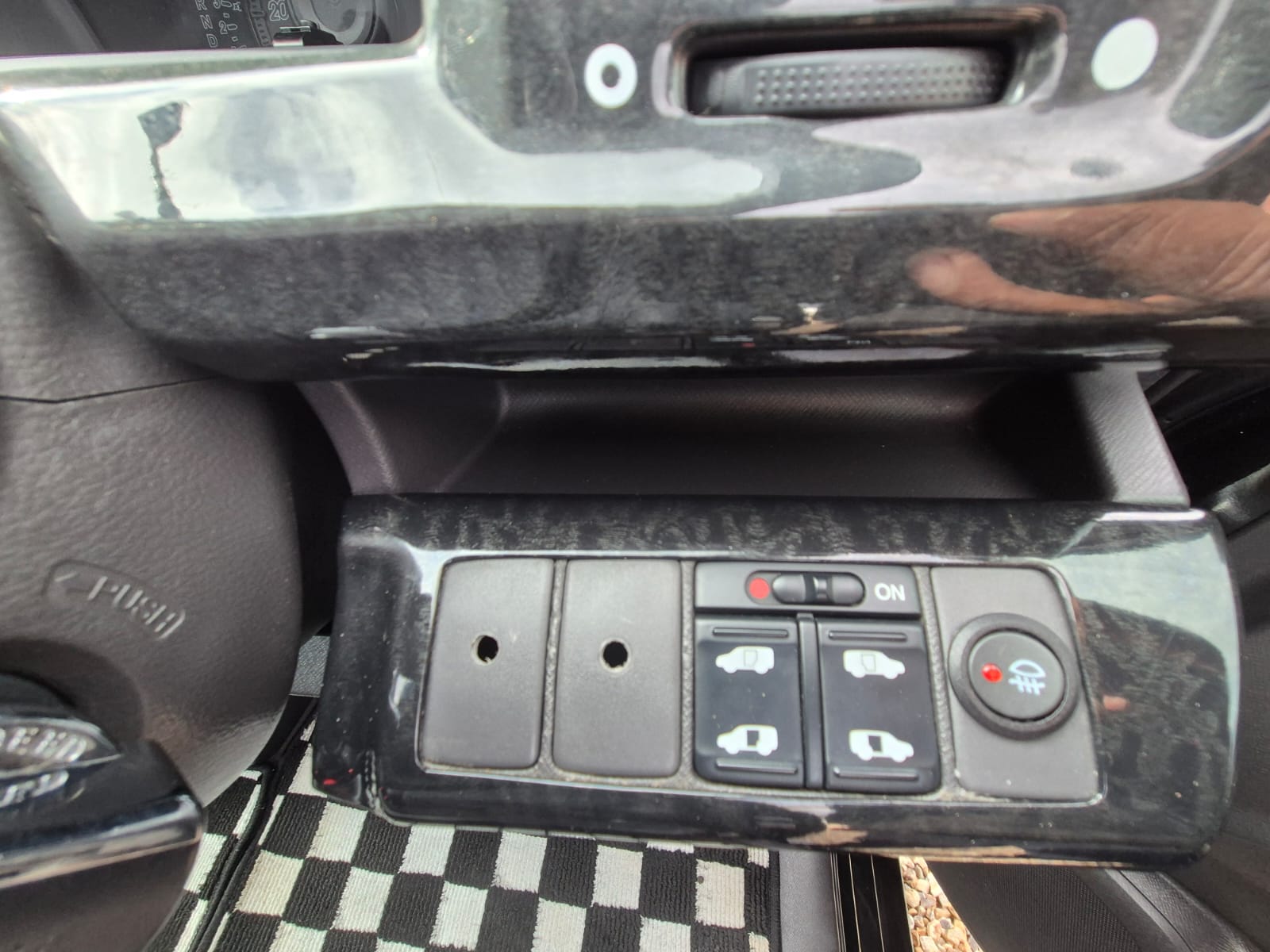 HONDA STEPWAGON SPADA 2012