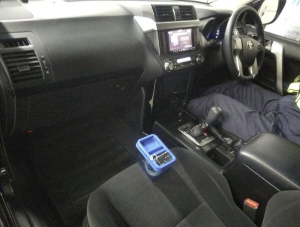 TOYOTA LANDCRUISER PRADO PETROL