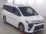 TOYOTA VOXY HYBRID YEAR 2020