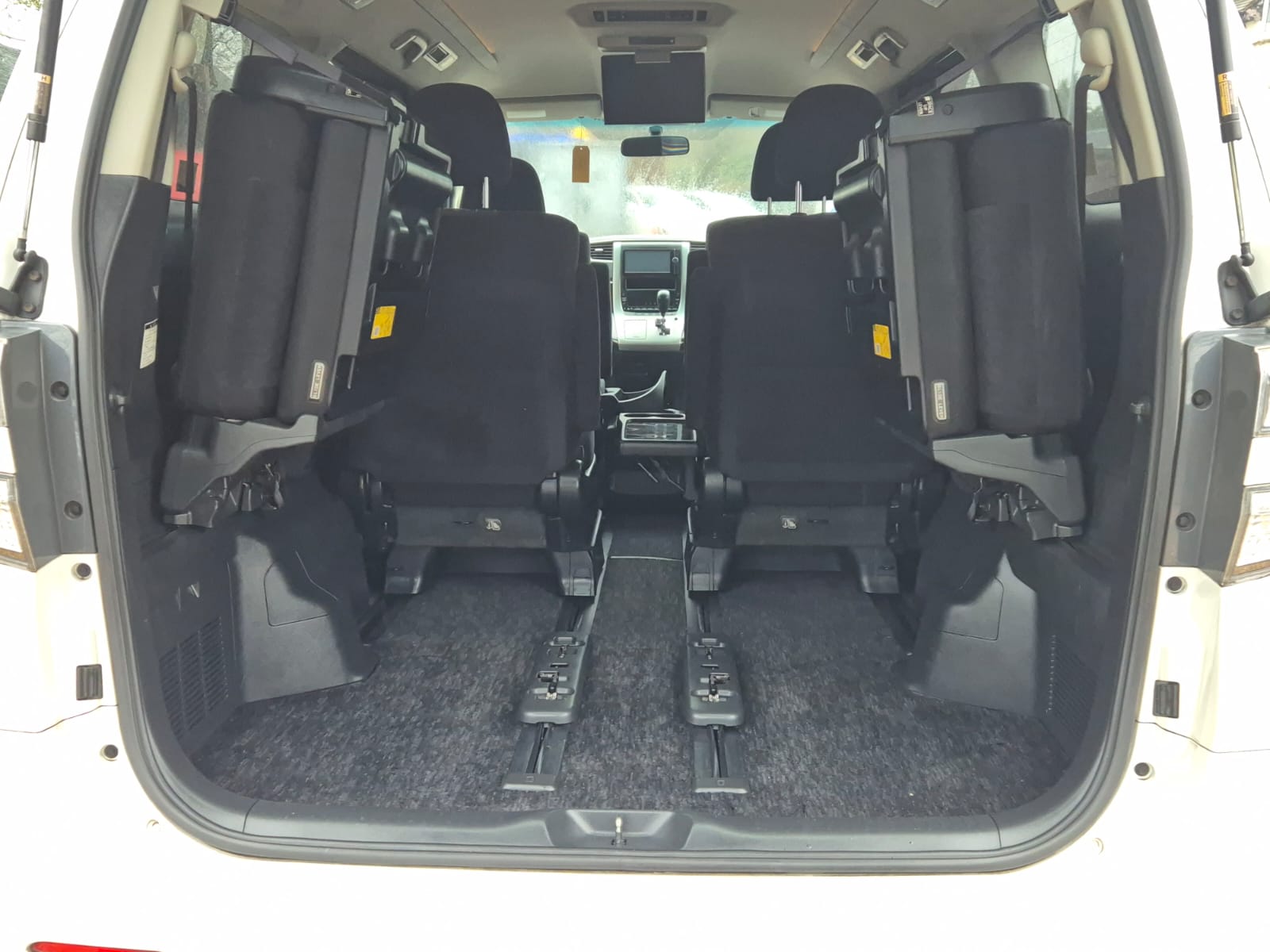 TOYOTA ALPHARD 2012 PETROL AUTOMATIC