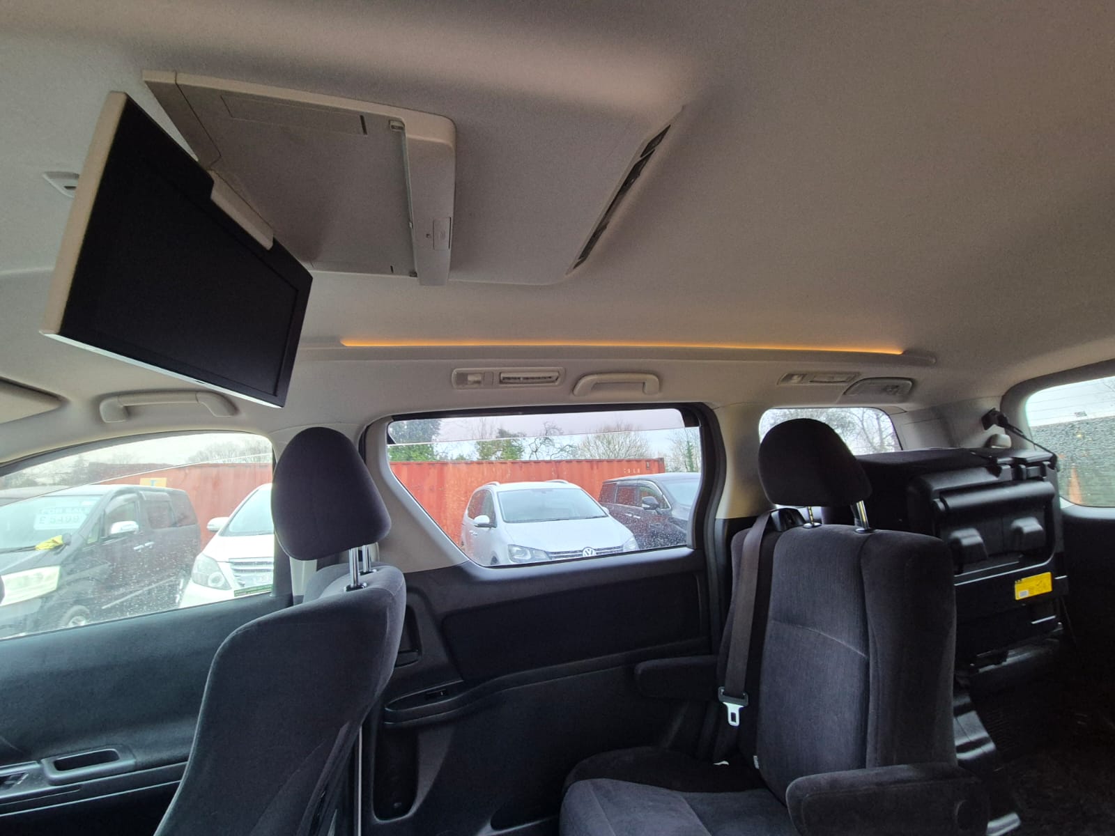 TOYOTA ALPHARD 2012 PETROL AUTOMATIC