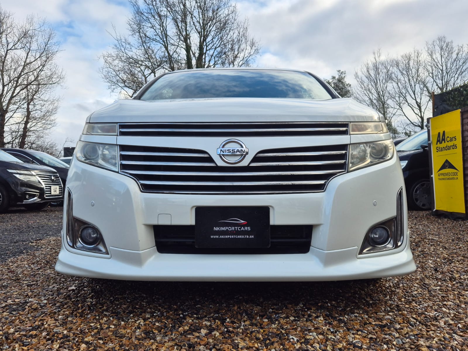 NISSAN ELGRAND HIGHWAY STAR 2012