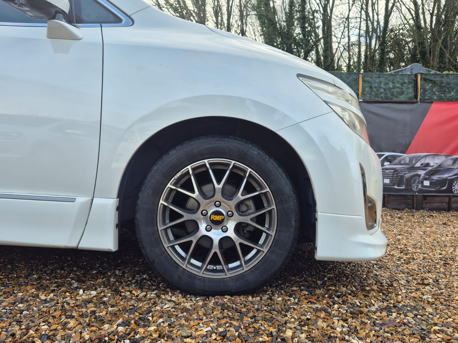 NISSAN ELGRAND HIGHWAY STAR 2012