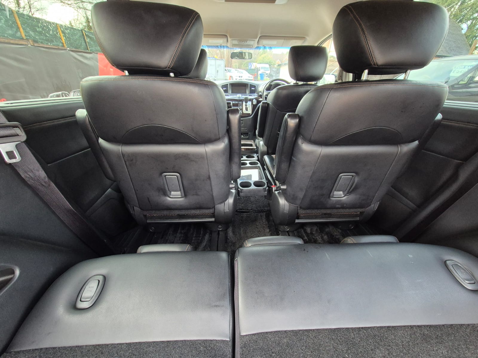 NISSAN ELGRAND HIGHWAY STAR 2012