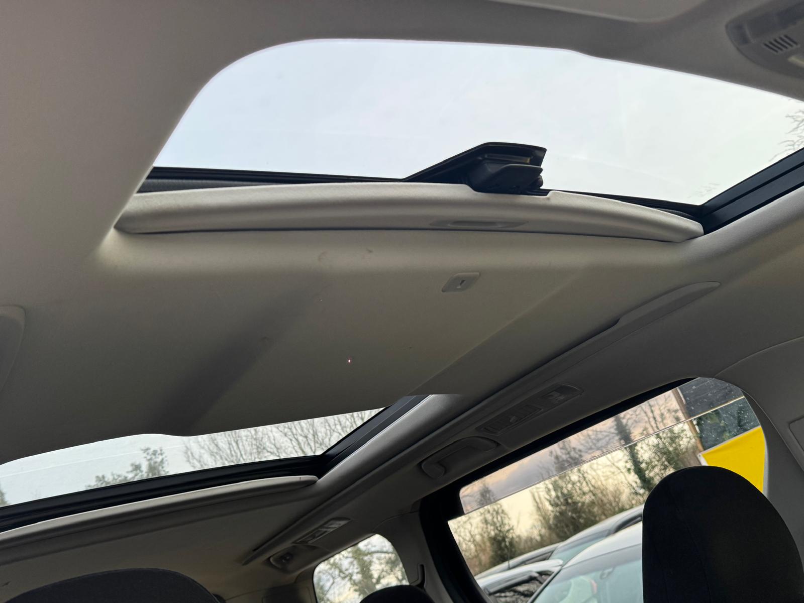 TOYOTA ALPHARD 2014 PETROL AUTOMATIC