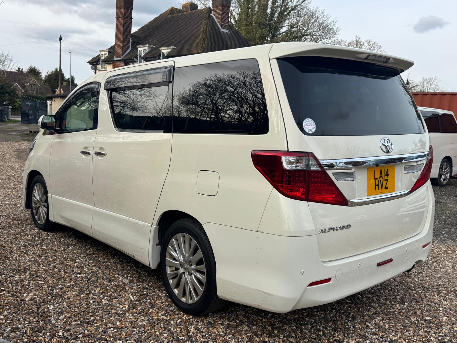 TOYOTA ALPHARD 2014 PETROL AUTOMATIC