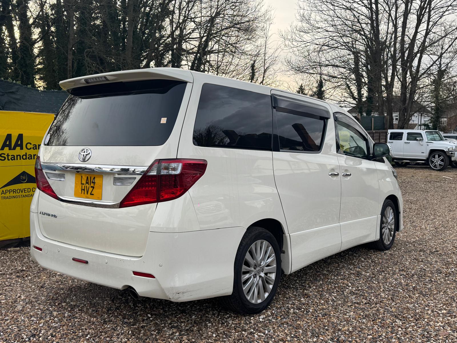 TOYOTA ALPHARD 2014 PETROL AUTOMATIC