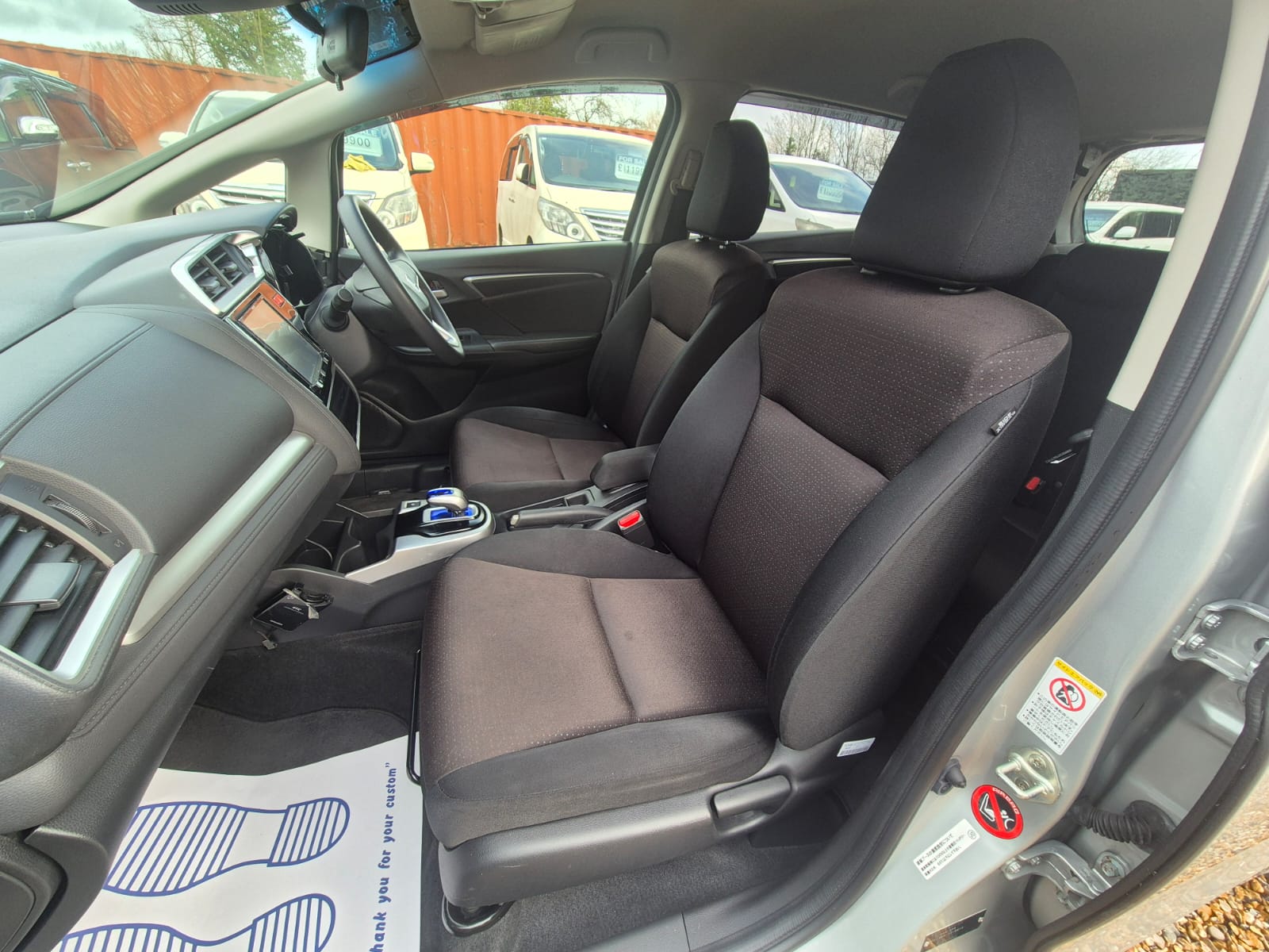 HONDA JAZZ HYBRID 2014