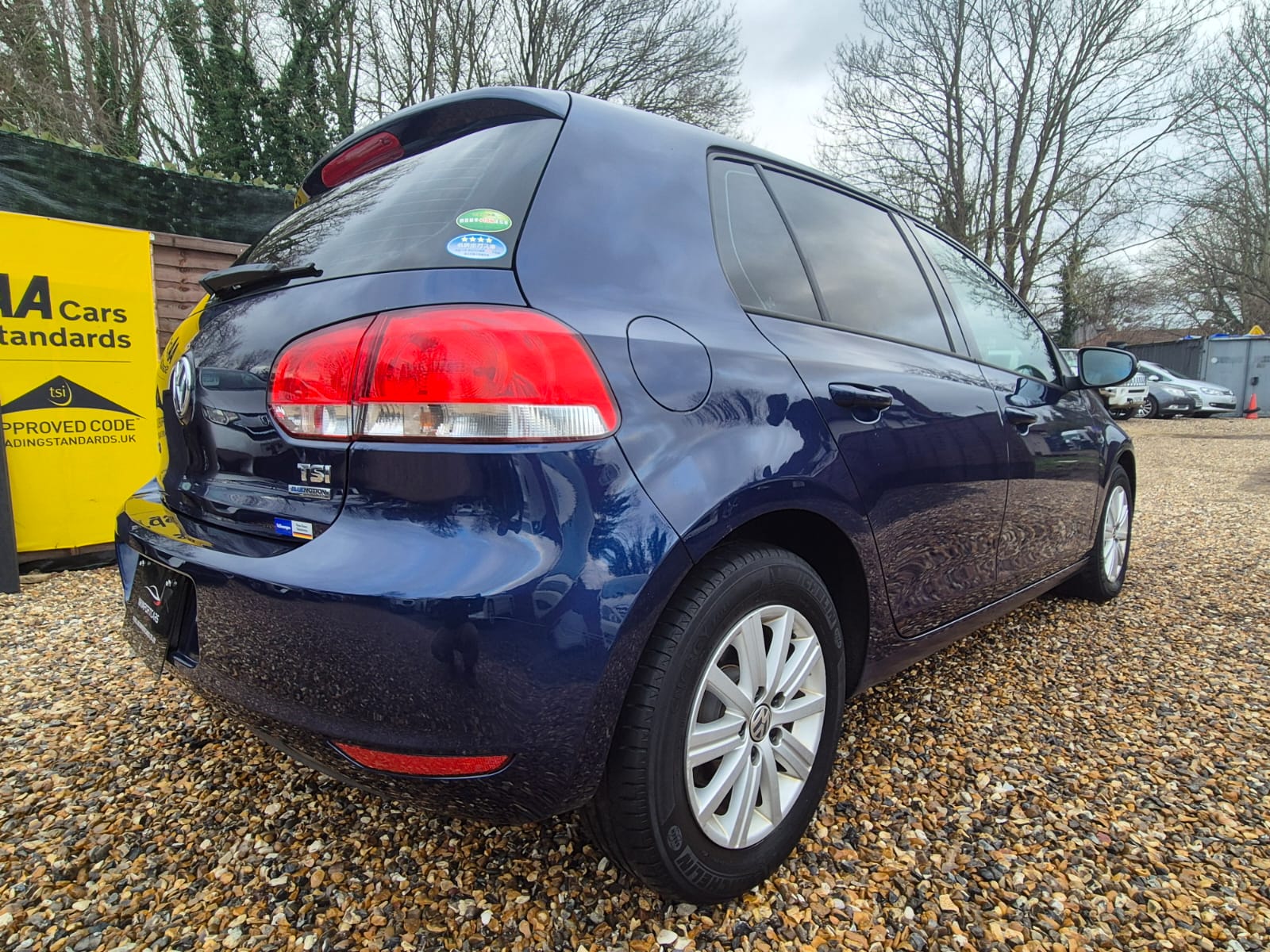 VOLKSWAGEN GOLF 2012 AUTOMATIC PETROL
