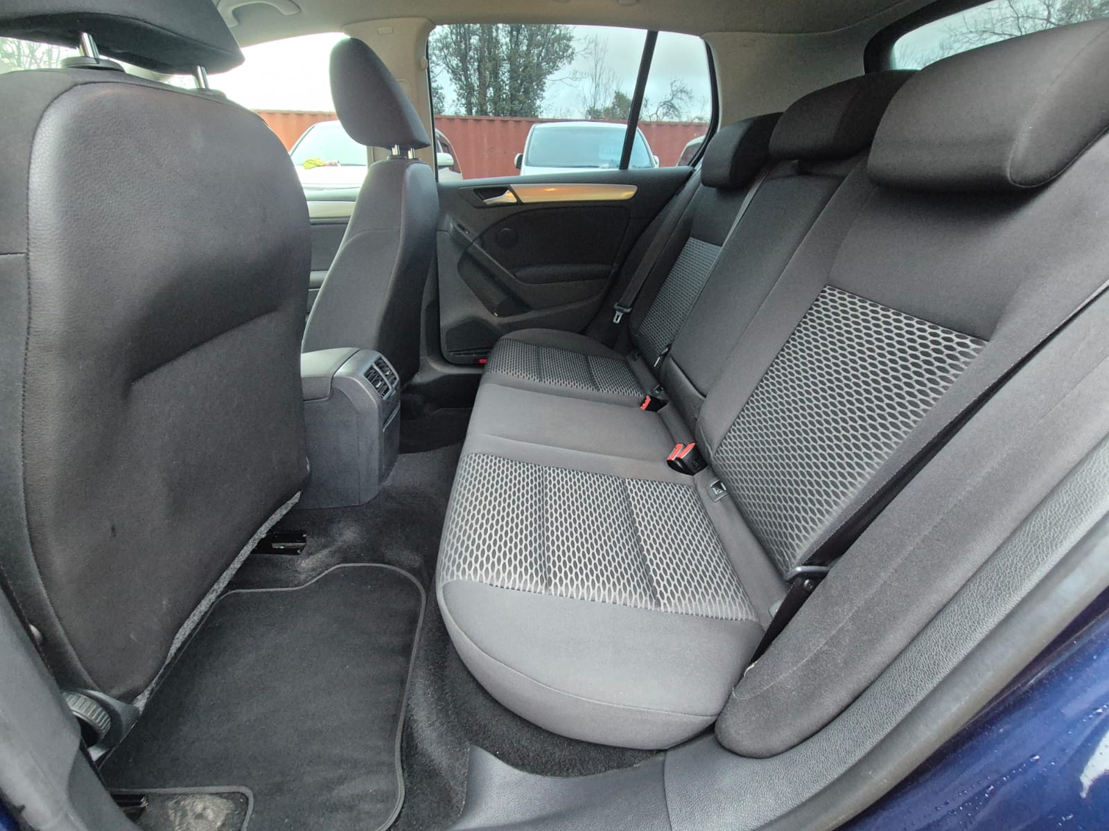 VOLKSWAGEN GOLF 2012 AUTOMATIC PETROL