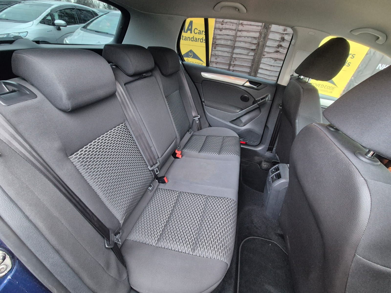 VOLKSWAGEN GOLF 2012 AUTOMATIC PETROL