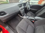 VOLVO V40 PETROL AUTOMATIC 2014
