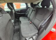 VOLVO V40 PETROL AUTOMATIC 2014