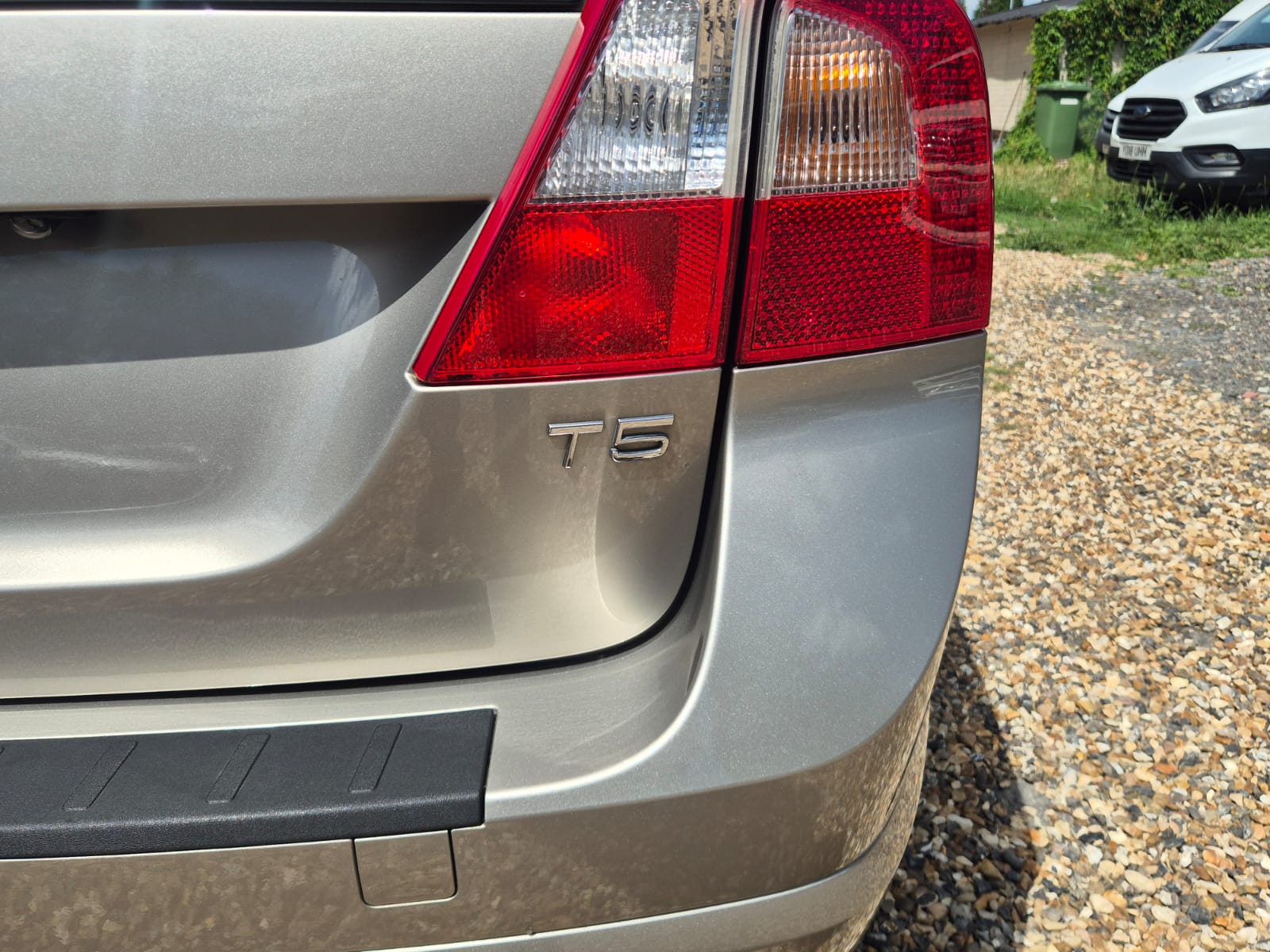 Volvo V70 2.0 T5 R-Design Estate 5dr Petrol Powershift Euro 5 Ulez Free