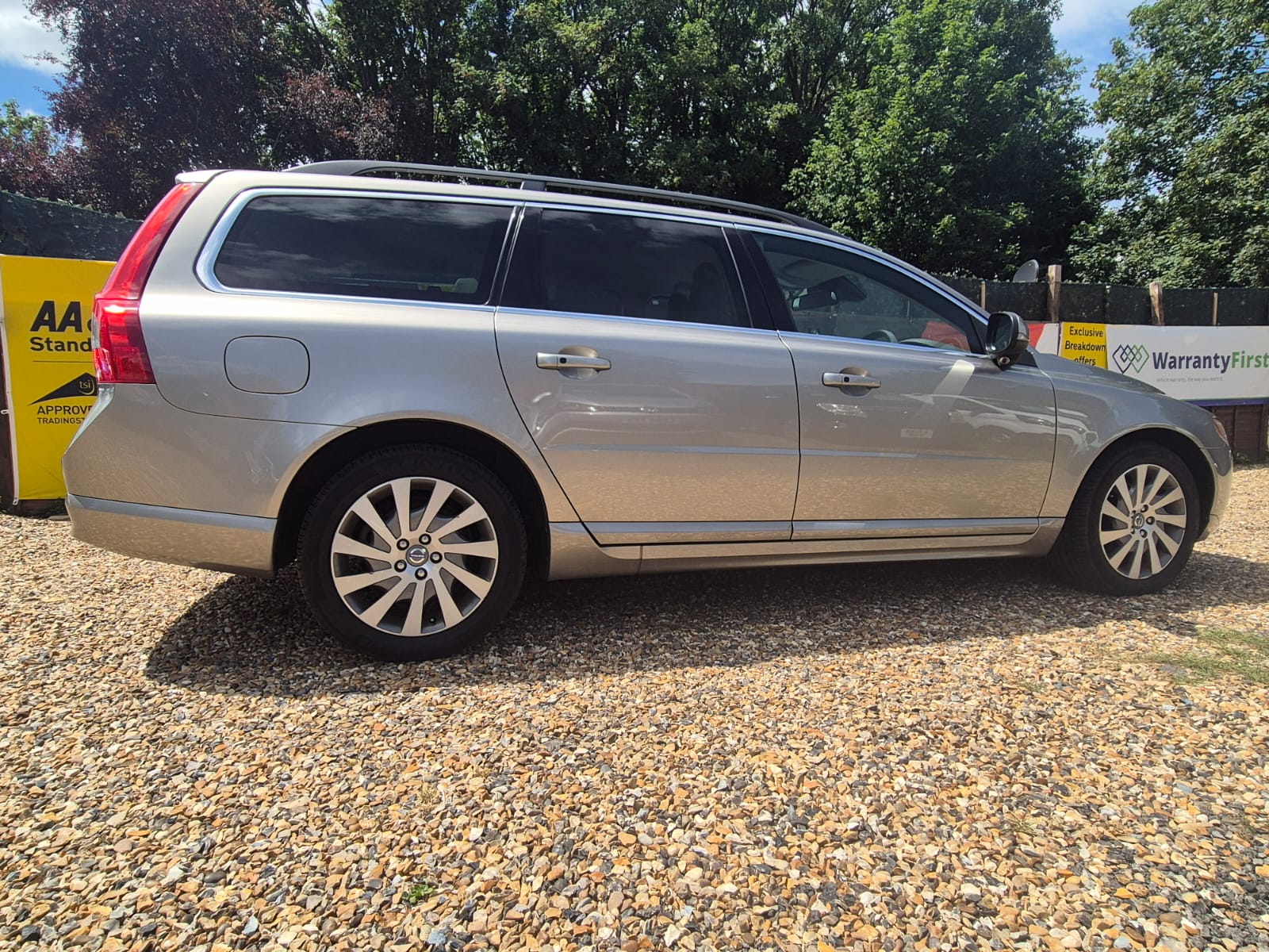 Volvo V70 2.0 T5 R-Design Estate 5dr Petrol Powershift Euro 5 Ulez Free