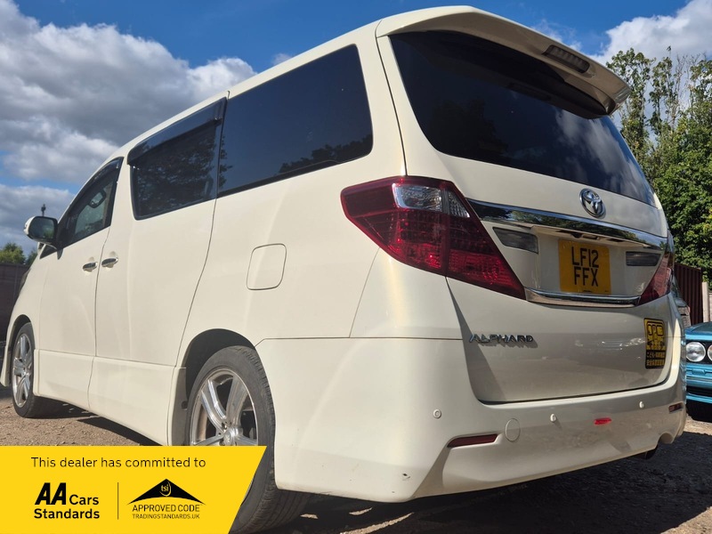 2012 Toyota Alphard