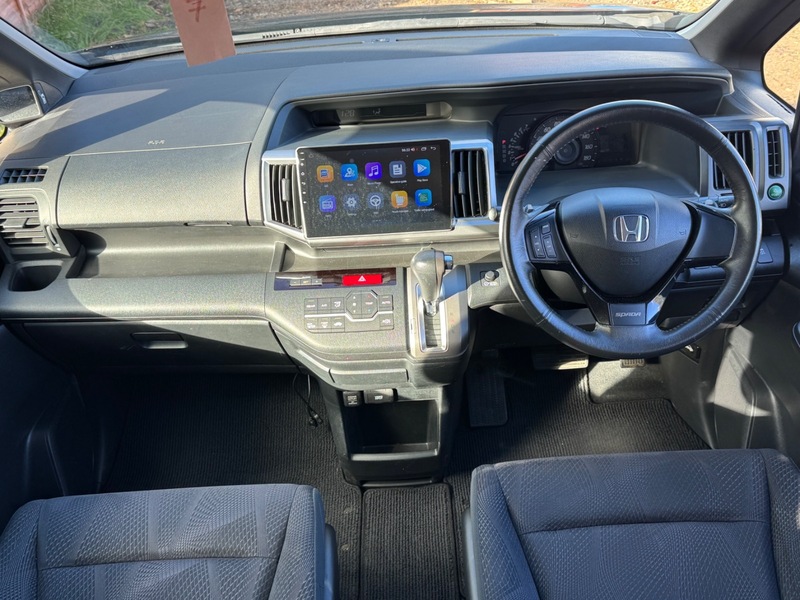 2010 Honda Stepwagon Spada