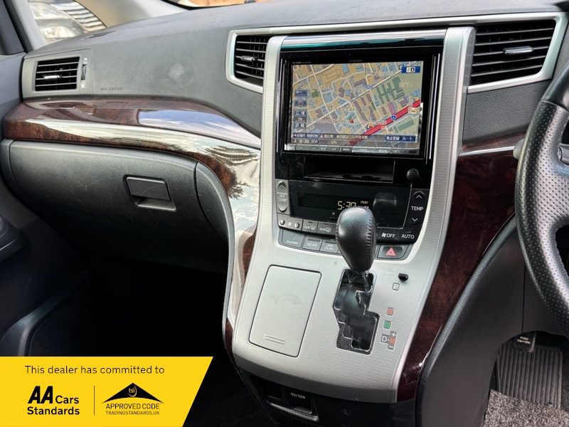 2012 Toyota Alphard