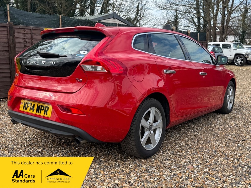 2014 Volvo V40