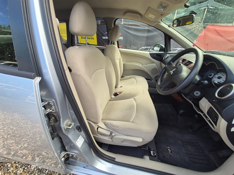2011 Mitsubishi Colt