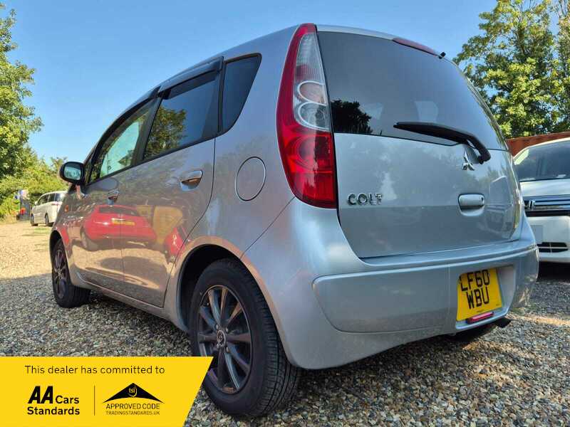 2011 Mitsubishi Colt