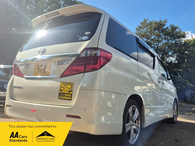 2012 Toyota Alphard