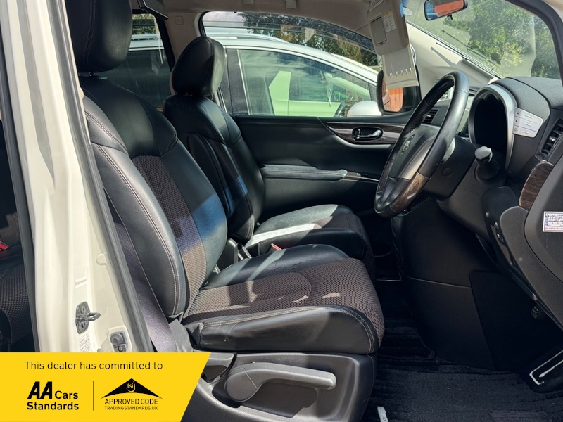 2013 Nissan Elgrand Highway star