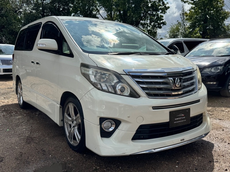 2012 Toyota Alphard