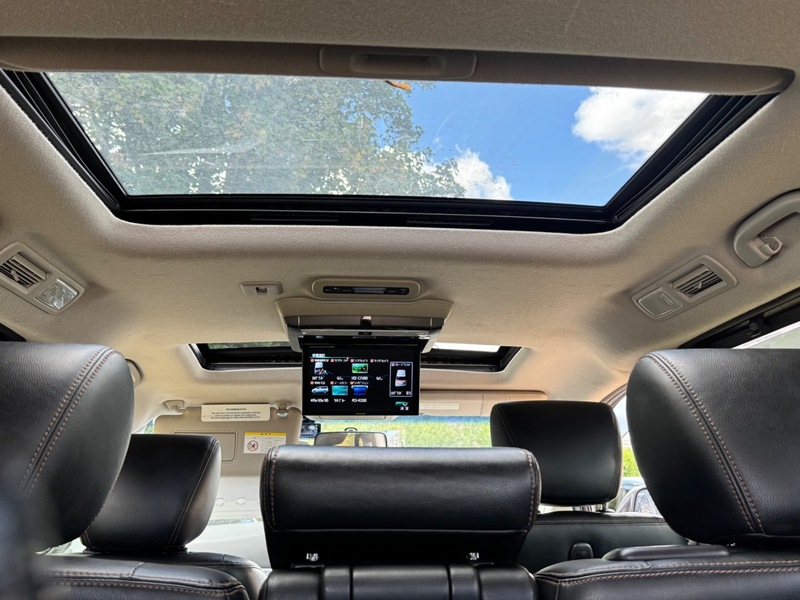 2013 Nissan Elgrand Highway star