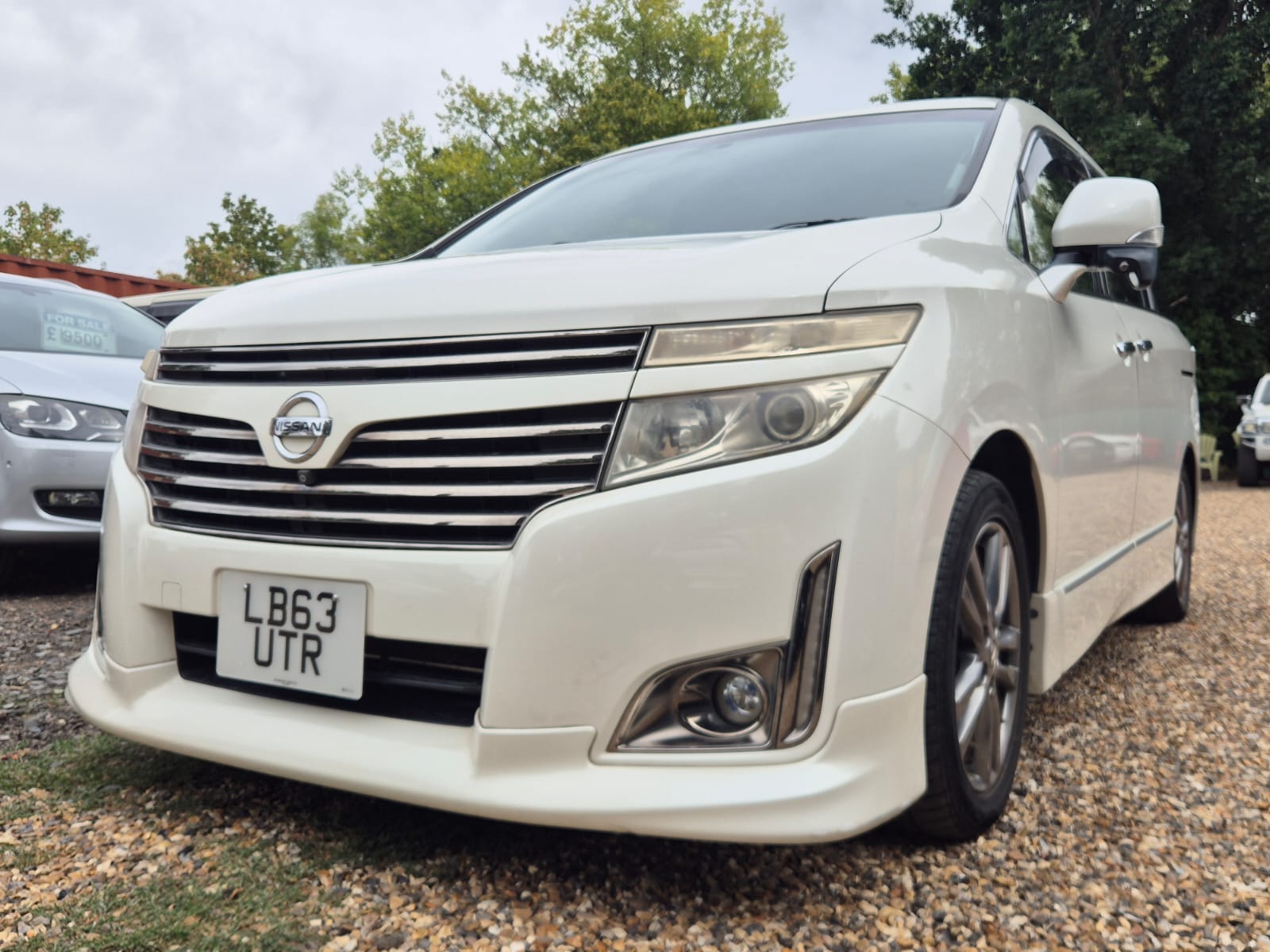 NISSAN ELGRAND HIGHWAY STAR 2013 SUNROOF