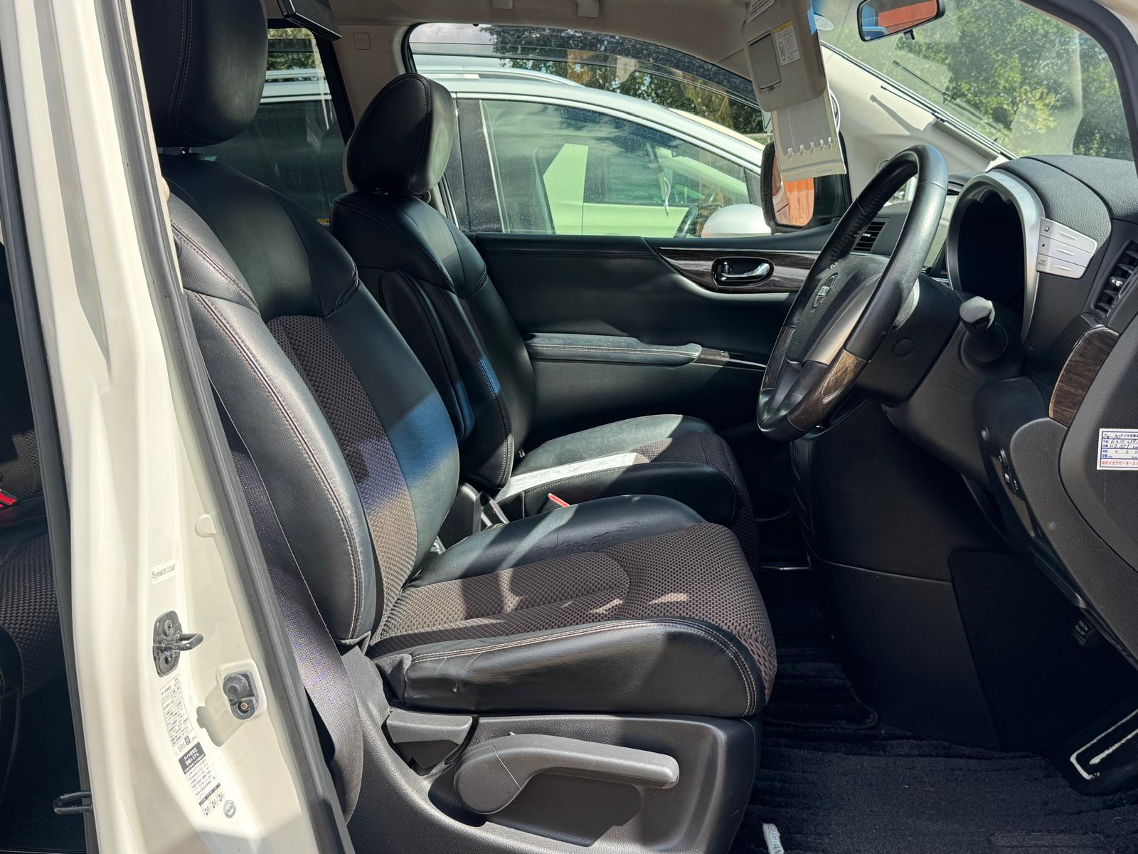 NISSAN ELGRAND HIGHWAY STAR 2013 SUNROOF