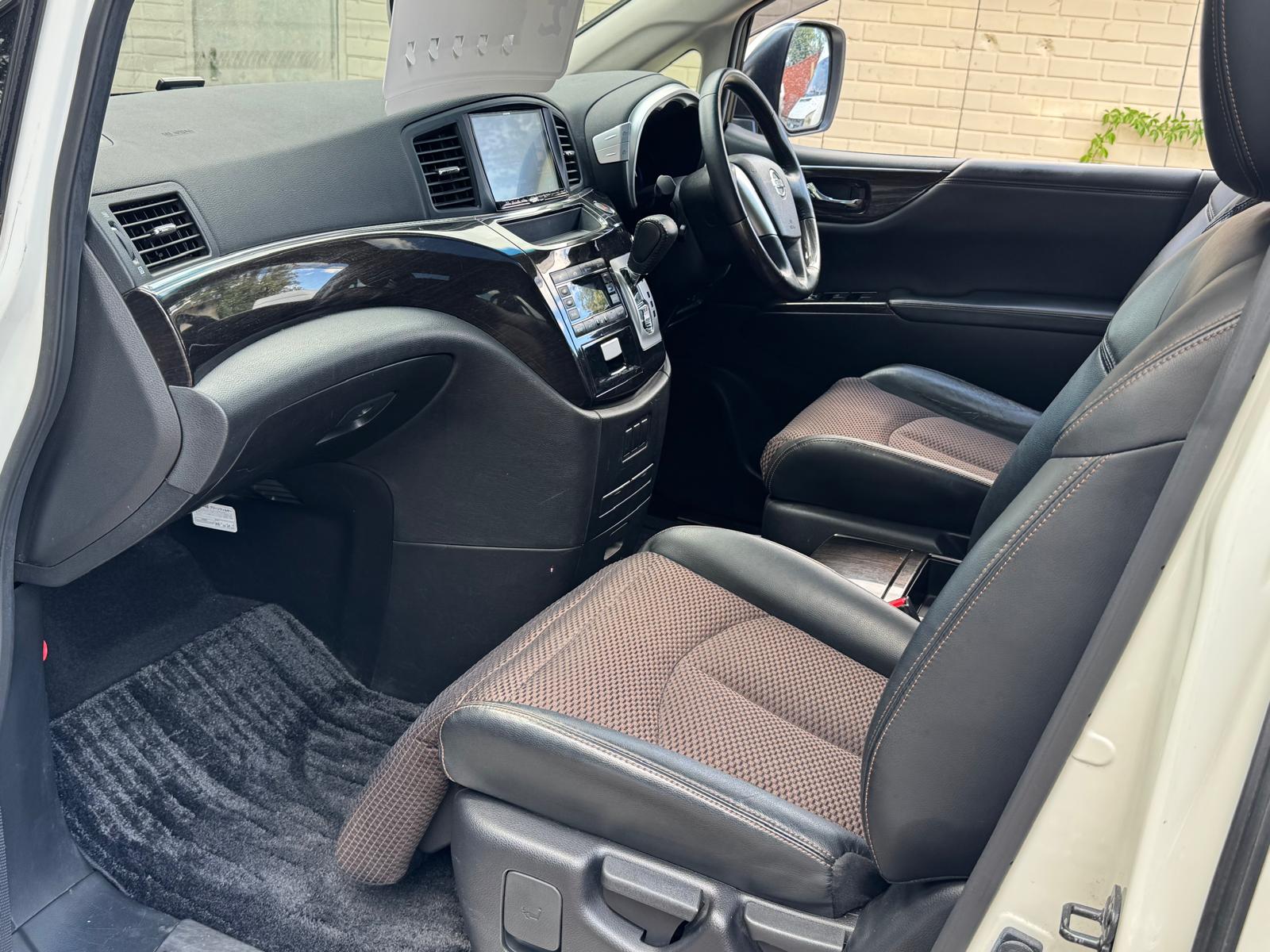 NISSAN ELGRAND HIGHWAY STAR 2013 SUNROOF