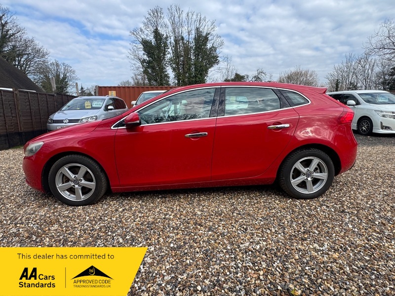 2014 Volvo V40